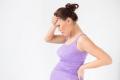 Чому під час вагітності в сечі з'являються еритроцити, небезпечно це?